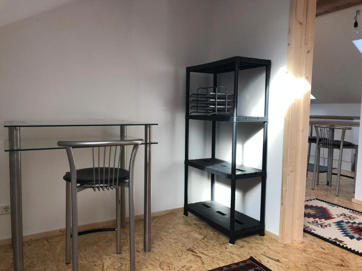 Haus Waldeck Apartment อูลิงเกน-เบียร์เคนดอร์ฟ ภายนอก รูปภาพ