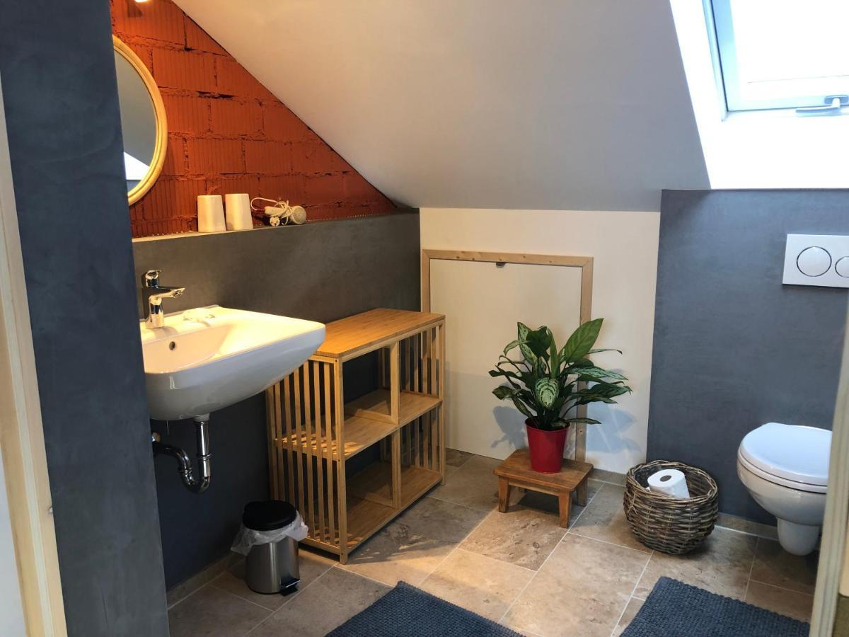 Haus Waldeck Apartment อูลิงเกน-เบียร์เคนดอร์ฟ ภายนอก รูปภาพ